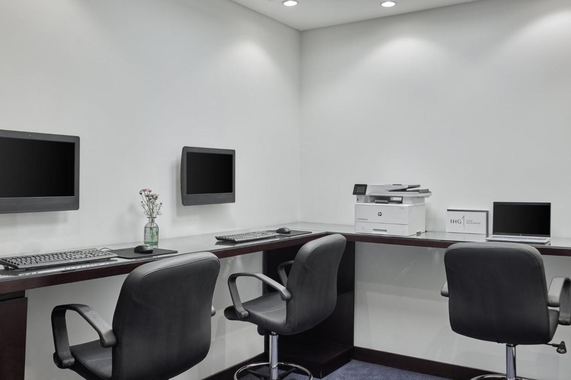 Holiday Inn Cairo Maadi By Ihg Dış mekan fotoğraf